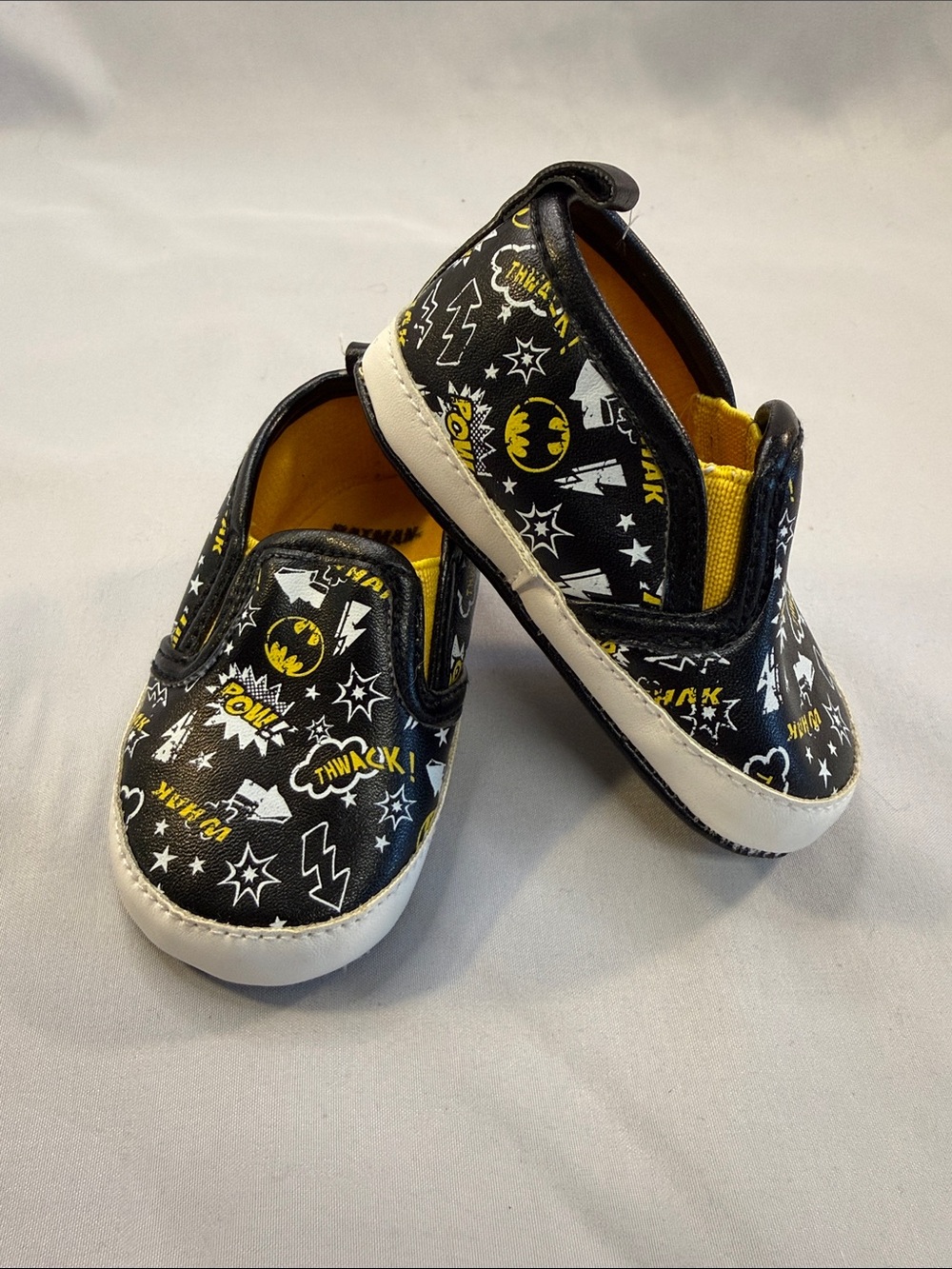 Batman NWOT Slip-On Sneakers in Black and Yellow